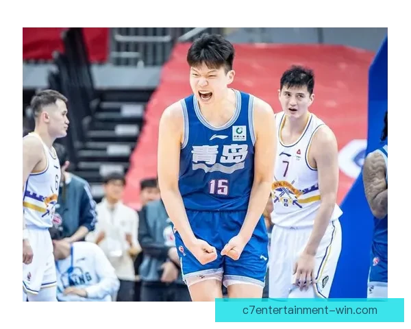 杨瀚森内线脚步显著提升展现未来成长无限潜力